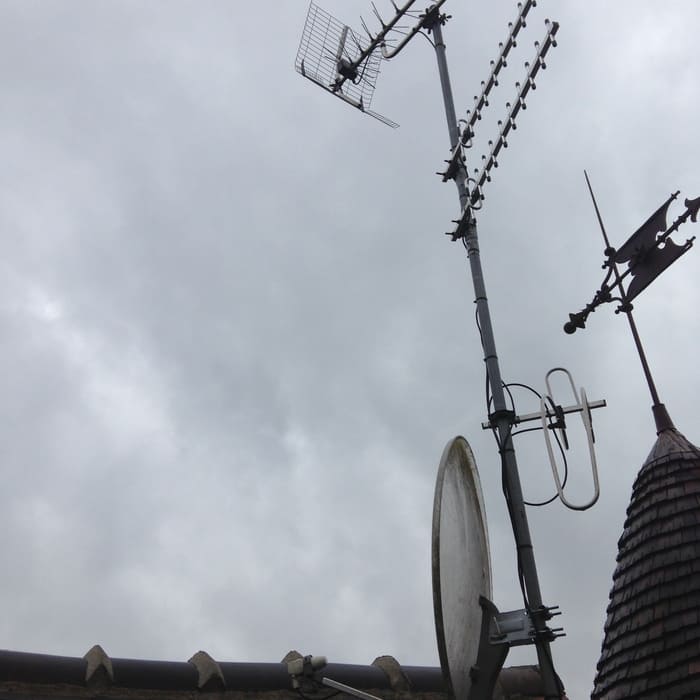 antennes paraboles TV